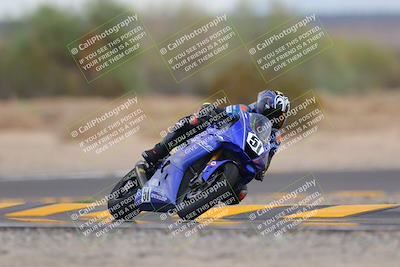 media/Sep-11-2022-SoCal Trackdays (Sun) [[81b7e951af]]/Turn 7 (1145am)/